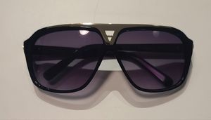 Louis Vuitton Evidence Sunglasses
